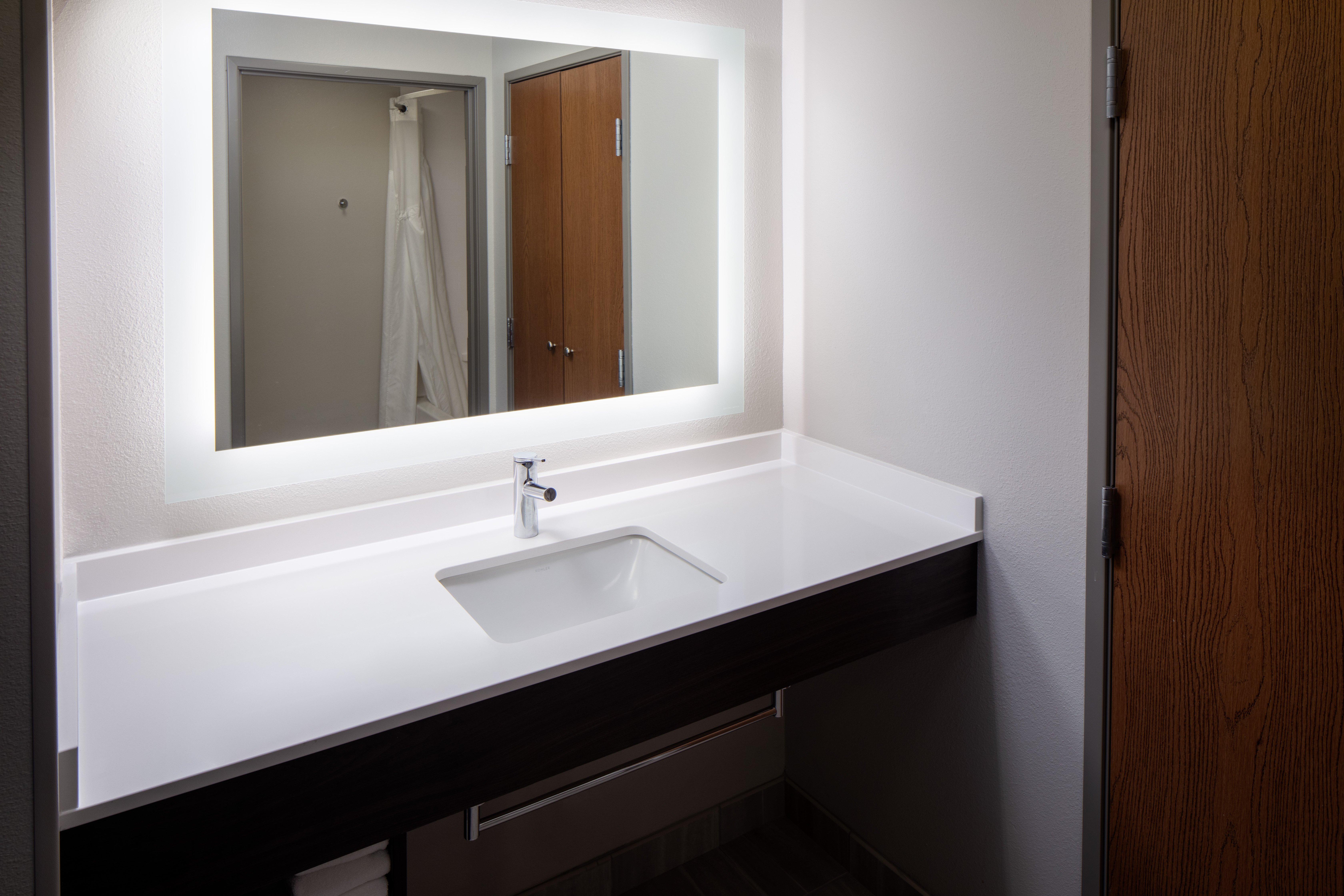 Hotel Express And Alamos Entrada Park By Ihg